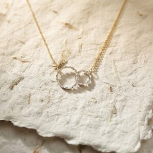 925 Sterling Silver Interlocking Circles Necklace, Dainty Twisted Two Ring Pendant, Minimalist Linked Circle Jewelry, Friendship & Eternity