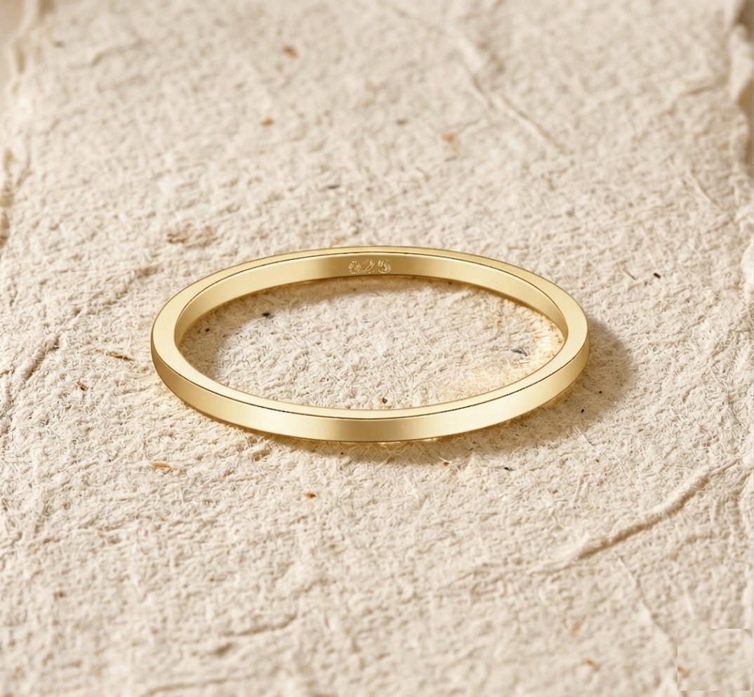 Minimalist Band for Women, Thin Stackable Dainty Ring, Plain Wedding Band, Simple Everyday Jewelry, Comfort Fit Ring