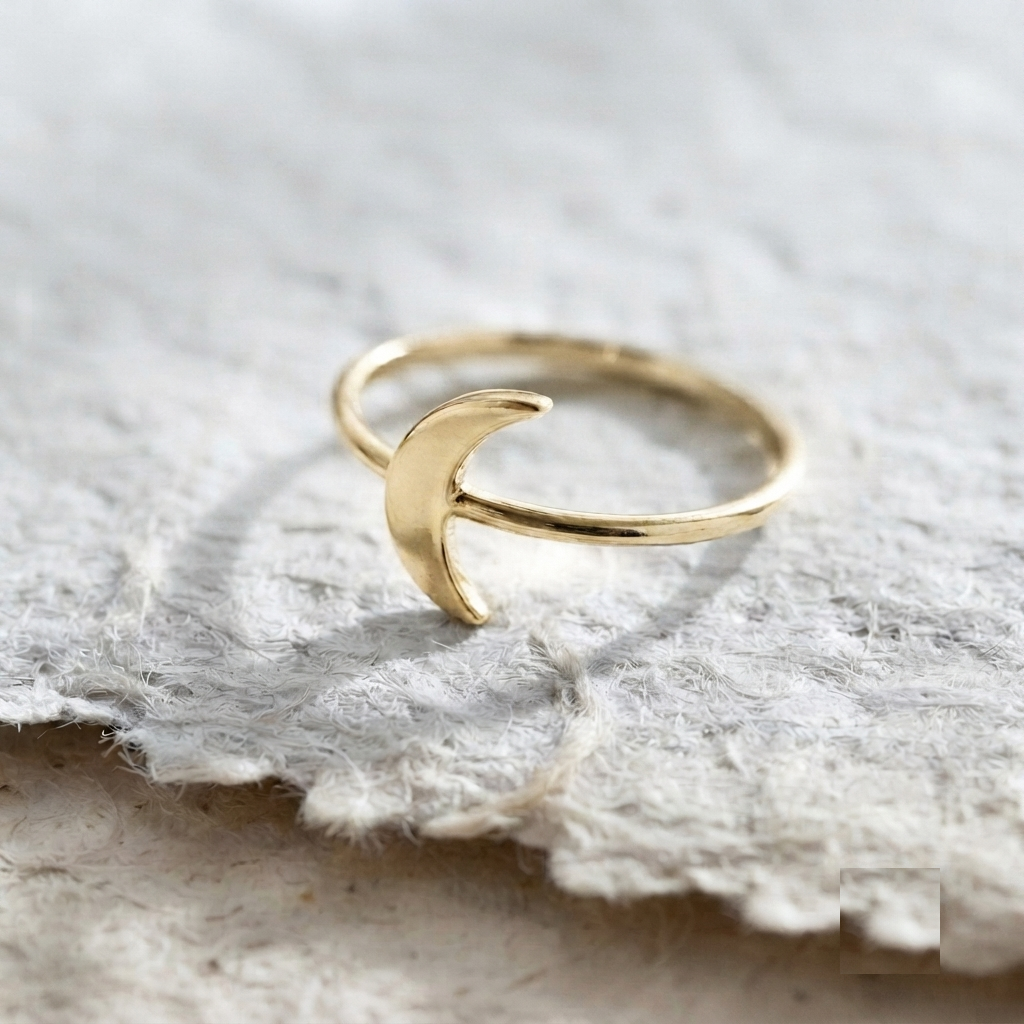 Dainty Crescent Moon Ring, 925 Sterling Silver Minimalist Celestial Stacking Band, Cute Half Moon Jewelry, Nature Inspired Everyday Ring For