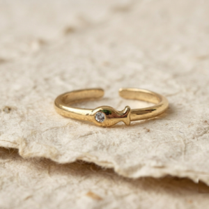 Dainty 925 Sterling Silver Fish Ring - Minimalist Little Fish Open Band - Cute Animal Jewelry - Adjustable Stacking Ring - Gift for Her